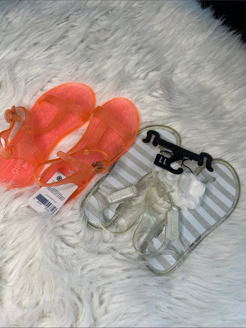 Girls size 11 jelly sandals. Brand new